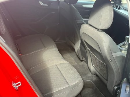 2020 Ford Focus - photo 9