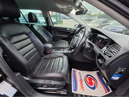 2019 Volkswagen Golf - photo 3