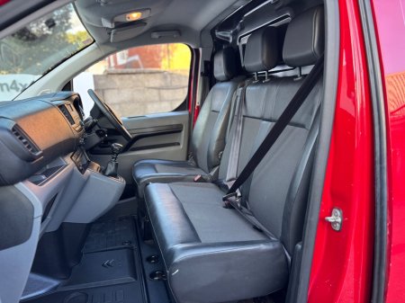 2020 Citroen Dispatch - photo 21