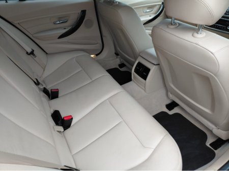 2015 BMW 3-Series - photo 16