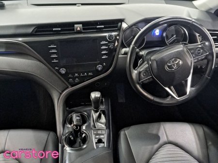 2020 Toyota Camry - photo 11
