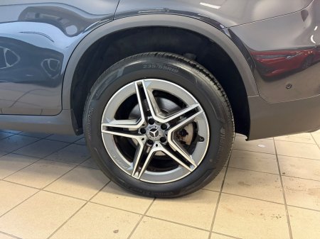 2021 Mercedes-Benz GLC - photo 16