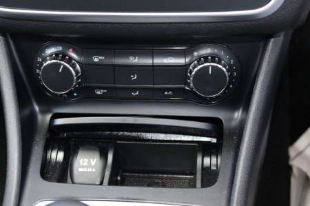 2016 Mercedes-Benz CLA - photo 17