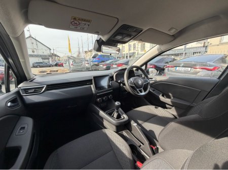 2023 Renault Clio - photo 22