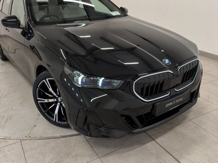 2026 BMW 5-Series - photo 21