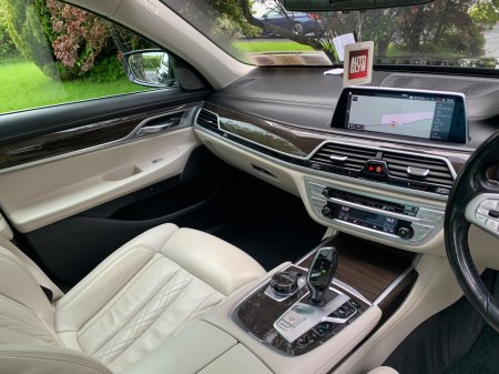 2019 BMW 7-Series - photo 24