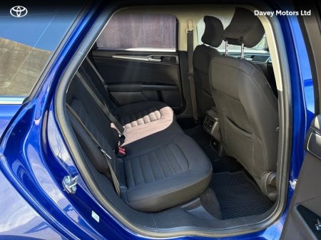 2017 Ford Mondeo - photo 10
