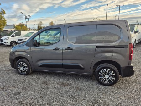 2023 Toyota Proace City - photo 4