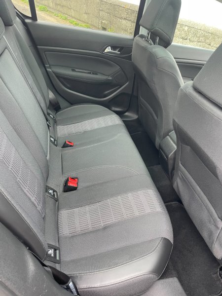 2018 Peugeot 308 - photo 12