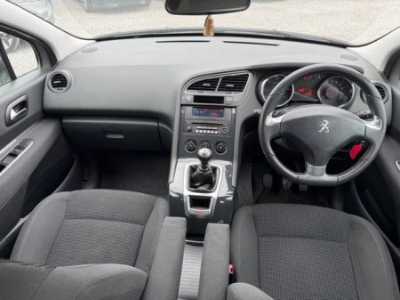 2015 Peugeot 5008 - photo 9