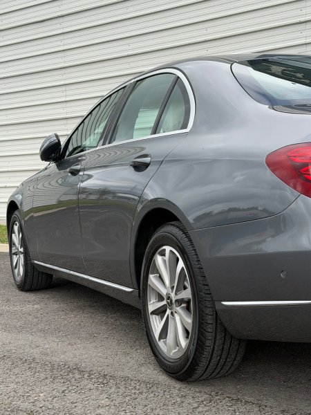 2018 Mercedes-Benz E-Class - photo 5