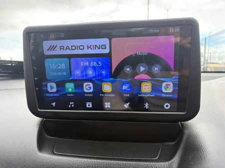 2016 Mazda Demio - photo 16