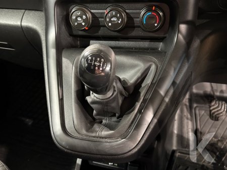 2023 Mercedes-Benz Citan - photo 18
