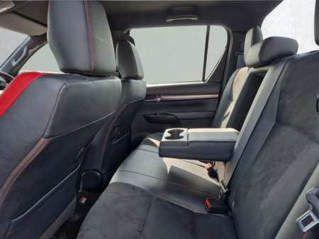 2023 Toyota Hilux - photo 8