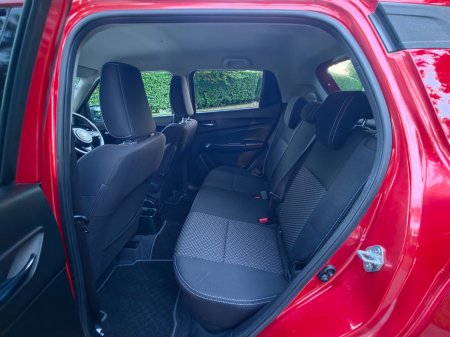2018 Suzuki Swift - photo 21