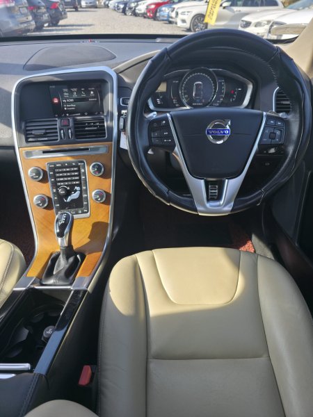 2017 Volvo XC60 - photo 14