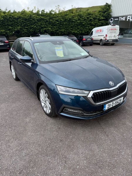2021 Skoda Octavia - photo 2