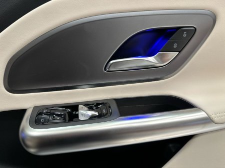 2026 Mercedes-Benz GLB - photo 14