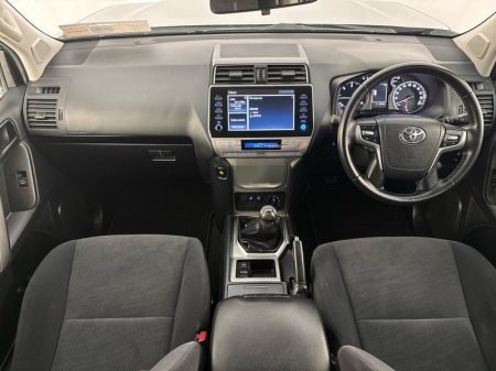 2022 Toyota Land Cruiser - photo 8