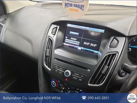 2017 Ford Focus - photo 17