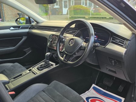 2020 Volkswagen Passat - photo 20