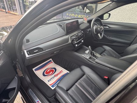 2021 BMW 5-Series - photo 10