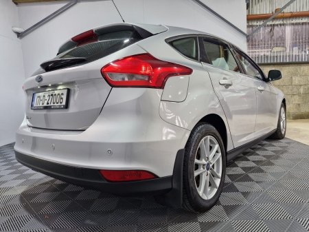 2017 Ford Focus - photo 15