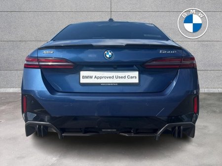 2024 BMW 5-Series - photo 14