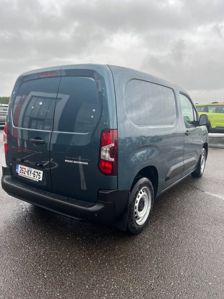2026 Peugeot Partner - photo 5