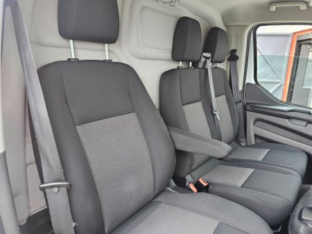 2020 Ford Transit Custom - photo 9