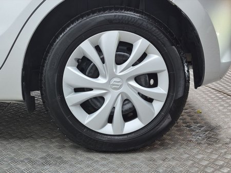 2019 Suzuki Swift - photo 15