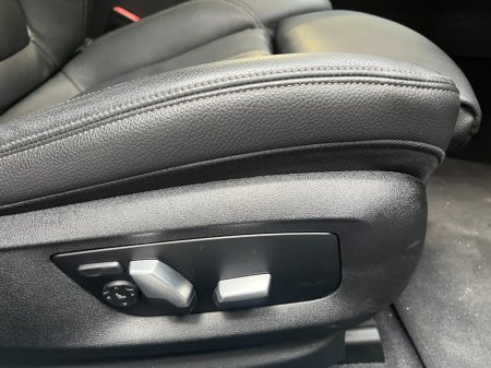 2021 BMW 5-Series - photo 15