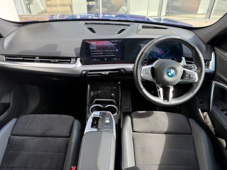 2023 BMW iX1 - photo 4