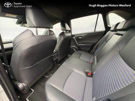 2022 Toyota RAV4 - photo 7