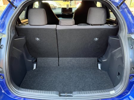2022 Toyota Yaris - photo 7
