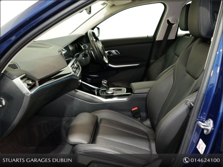 2022 BMW 3-Series - photo 3