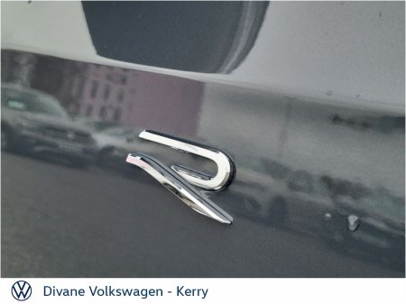 2027 Volkswagen Golf - photo 24