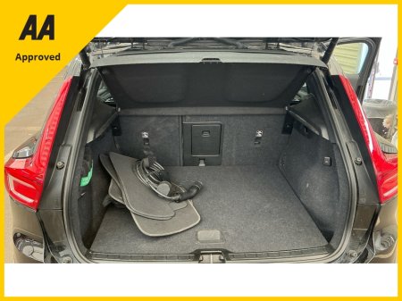 2023 Volvo XC40 - photo 11