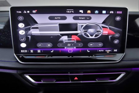 2025 Volkswagen Tiguan - photo 21
