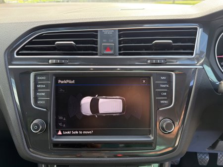 2017 Volkswagen Tiguan - photo 26