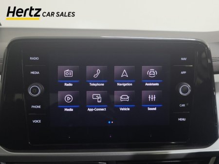 2024 Volkswagen T-Roc - photo 21