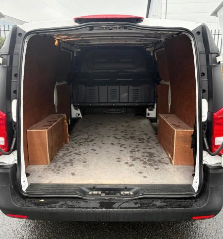 2021 Mercedes-Benz Vito - photo 22