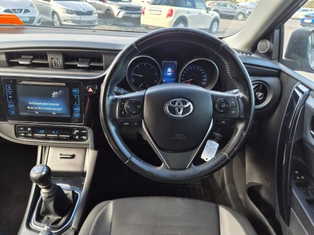 2016 Toyota Auris - photo 14