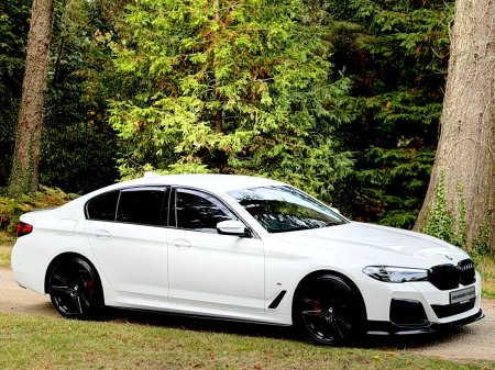 2022 BMW 5-Series - photo 4