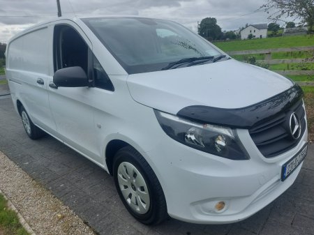 2023 Mercedes-Benz Vito - photo 3