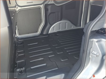 2026 Ford Courier - photo 5