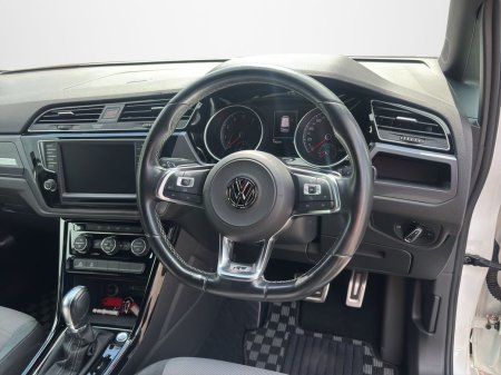 2017 Volkswagen Touran - photo 11