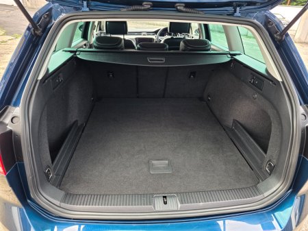 2022 Volkswagen Passat - photo 9