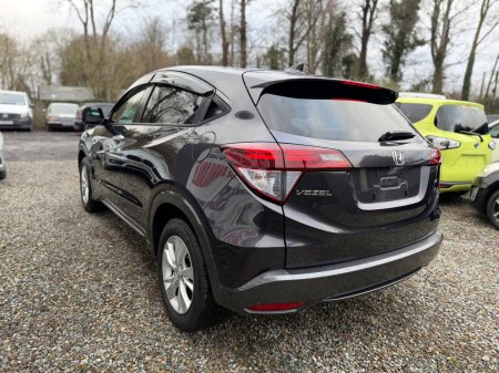 2015 Honda Vezel - photo 4