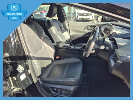 2023 Toyota Prius - photo 13